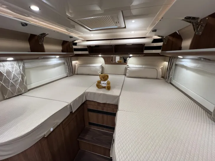 Fahrzeugbild Carthago chic e-line I 61 XL LE Mercedes (334) #27