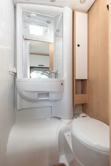 Fahrzeugbild Sunlight Adventure V 67S Inkl. 100 WP Solaranlage #13