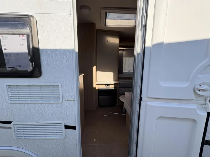 Fahrzeugbild LMC Sassino 460 E Junger Gebrauchter! #7