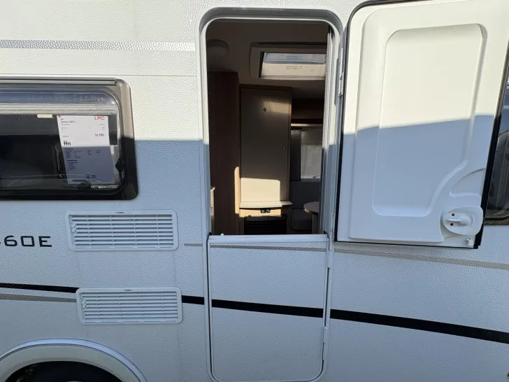 Fahrzeugbild LMC Sassino 460 E Junger Gebrauchter! #8