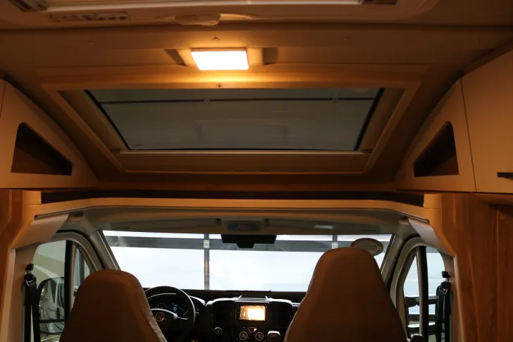 Fahrzeugbild Eura Mobil Profila T 720 EB AT6G+Sunroof+Edition 101 #17