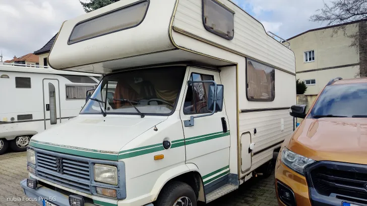 Fahrzeugbild Peugeot J5 2,5 TD #1