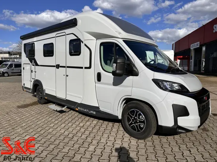 Fahrzeugbild Bürstner Signature SFT 7.1 #1