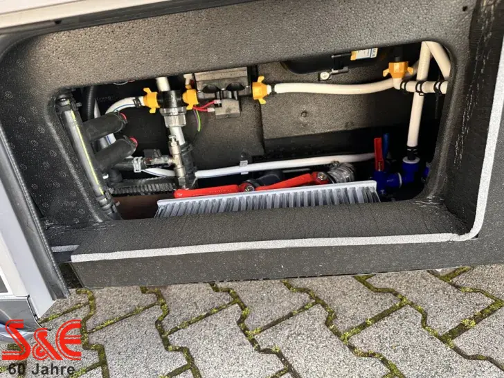 Fahrzeugbild Bürstner Signature SFT 7.1 #9