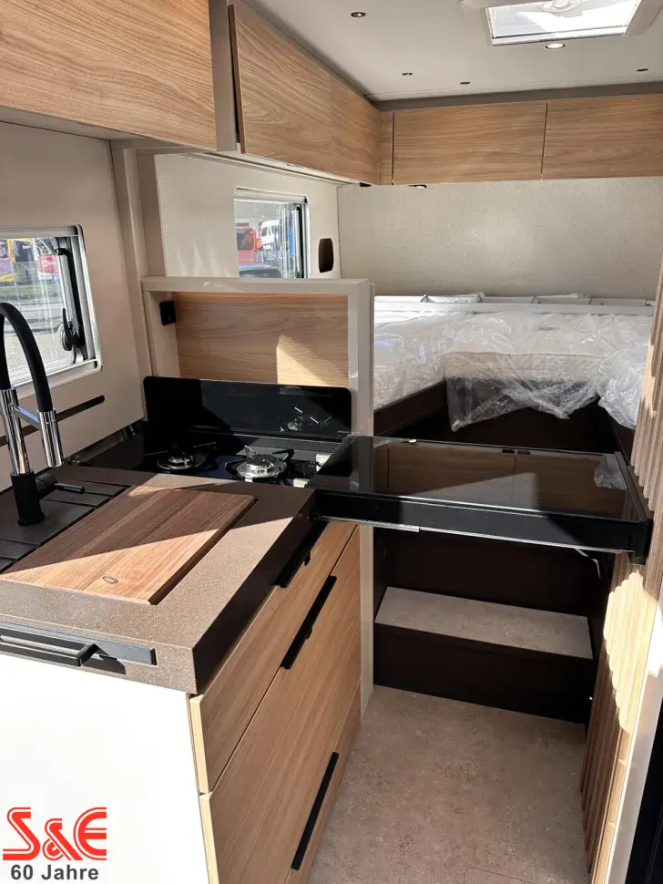 Fahrzeugbild Bürstner Signature SFT 7.1 #10