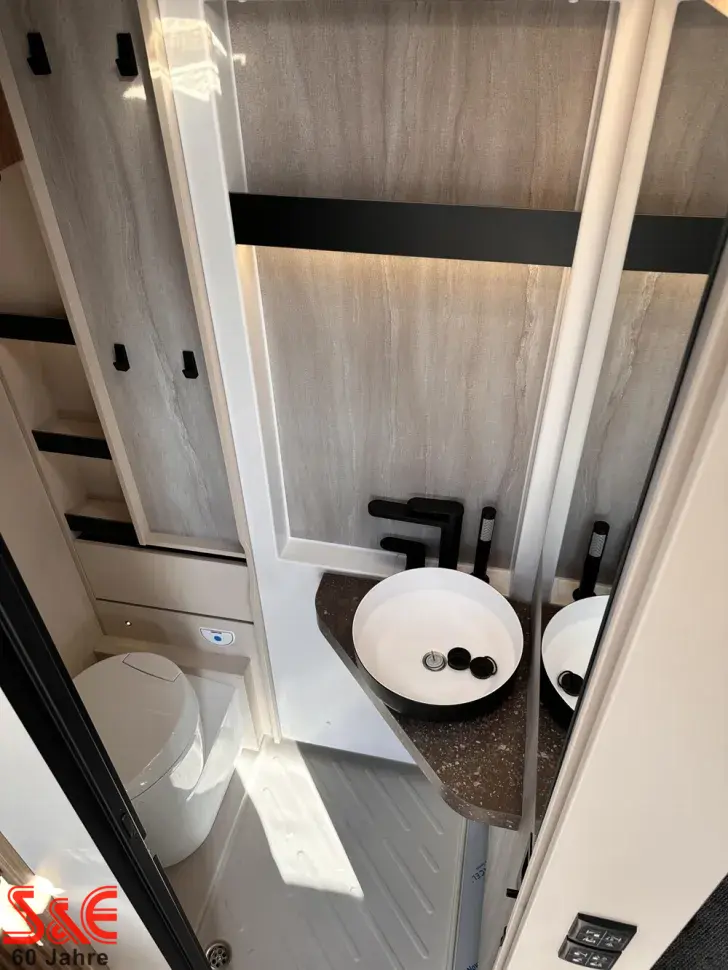 Fahrzeugbild Bürstner Signature SFT 7.1 #12