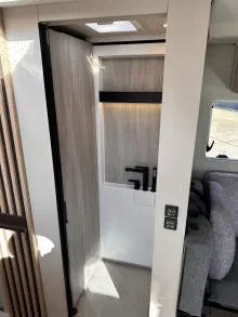 Fahrzeugbild Bürstner Signature SFT 7.1 #14