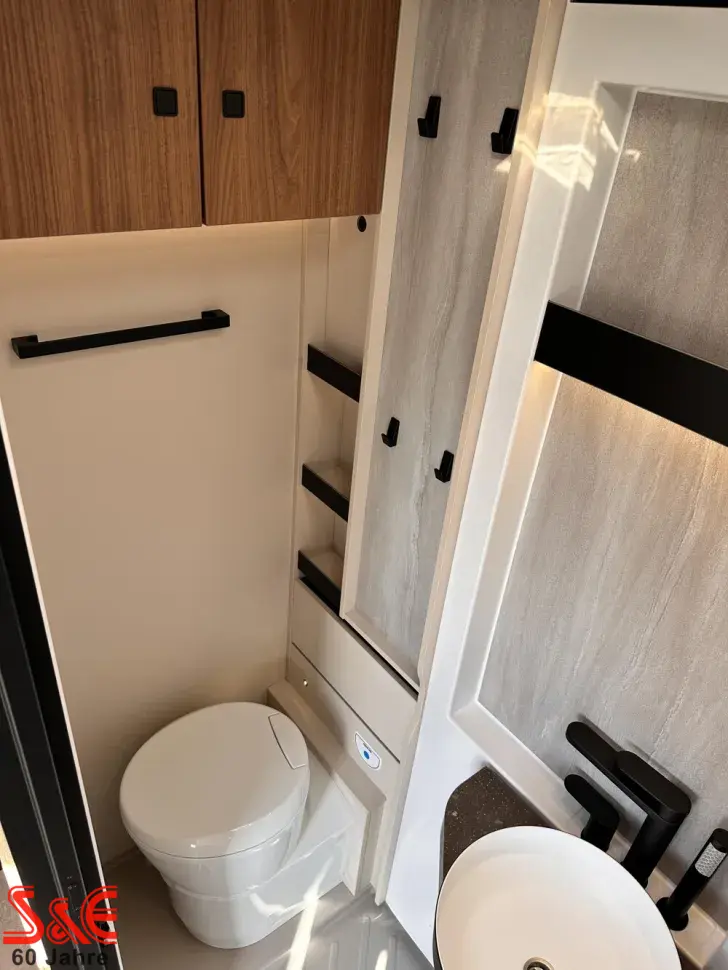 Fahrzeugbild Bürstner Signature SFT 7.1 #19