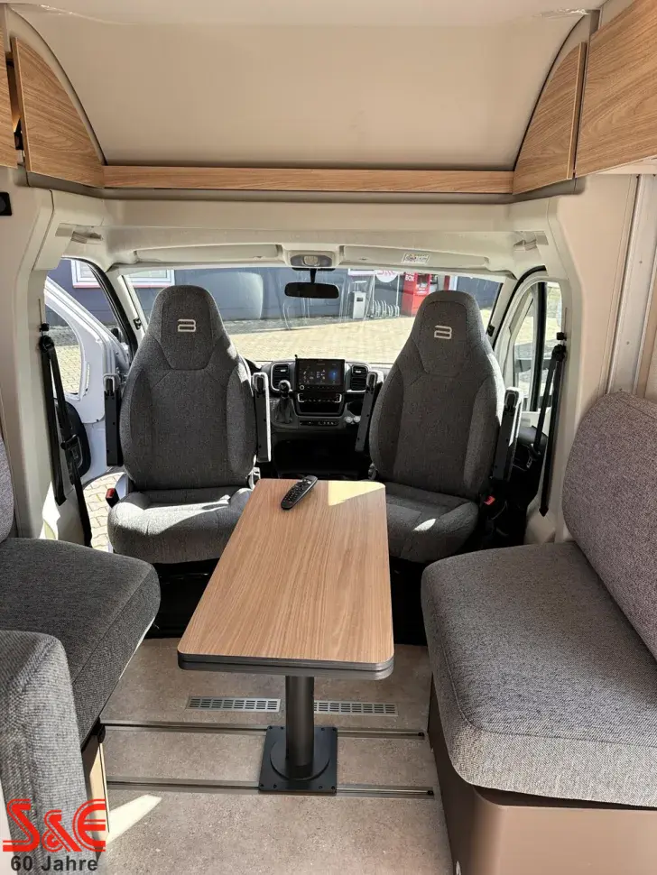 Fahrzeugbild Bürstner Signature SFT 7.1 #23