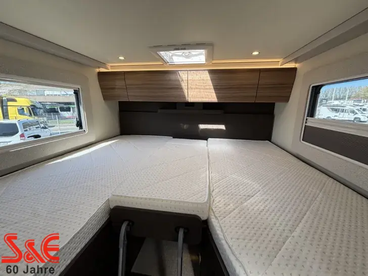 Fahrzeugbild Bürstner B66 TD 690 #9