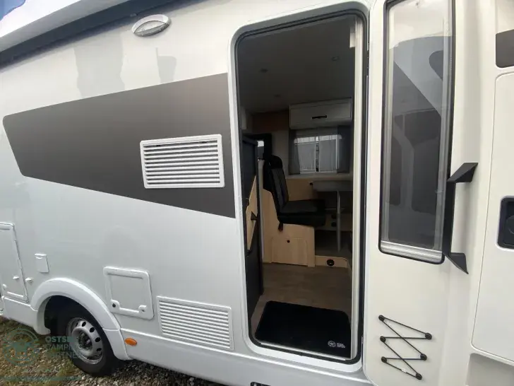 Fahrzeugbild Sunlight T 67S 2025 #6