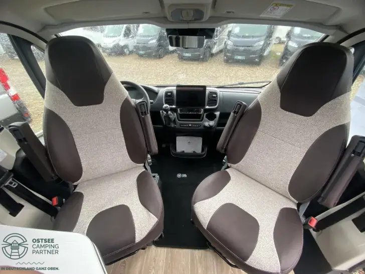 Fahrzeugbild Pössl Roadstar 600 L Citroen 140 PS Abverkaufspreis #8