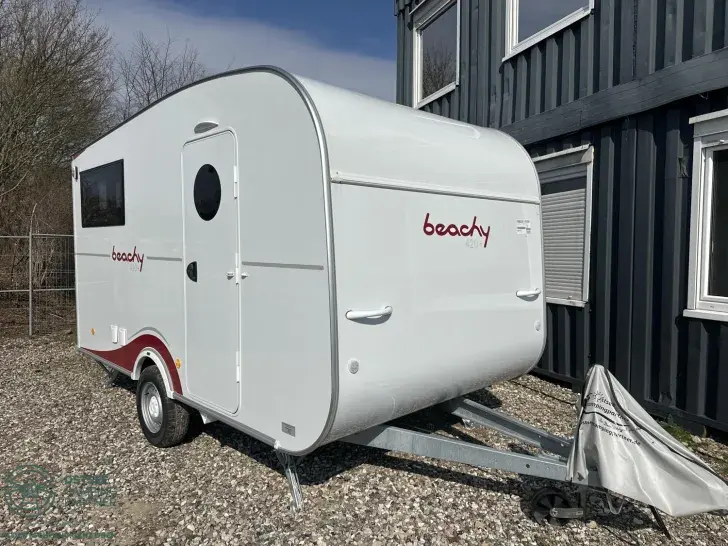 Fahrzeugbild Hobby Beachy 420+ 2026 #1
