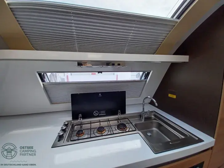 Fahrzeugbild Adria Alpina 663 HT Verkauf nur Export/Gewerbetreibene #14