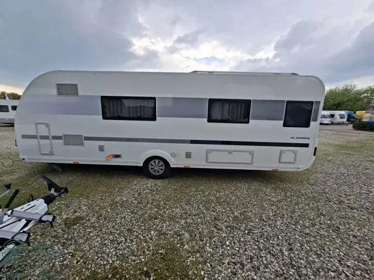 Fahrzeugbild Adria Alpina 663 HT Verkauf nur Export/Gewerbetreibene #31