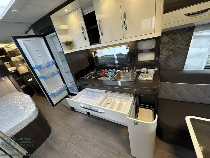 Fahrzeugbild Hobby Prestige 650 KFU 2025 #10