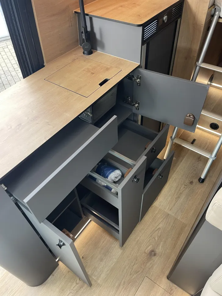 Fahrzeugbild Globe-Traveller Falcon 2Z 2 Personenfahrzeug #25