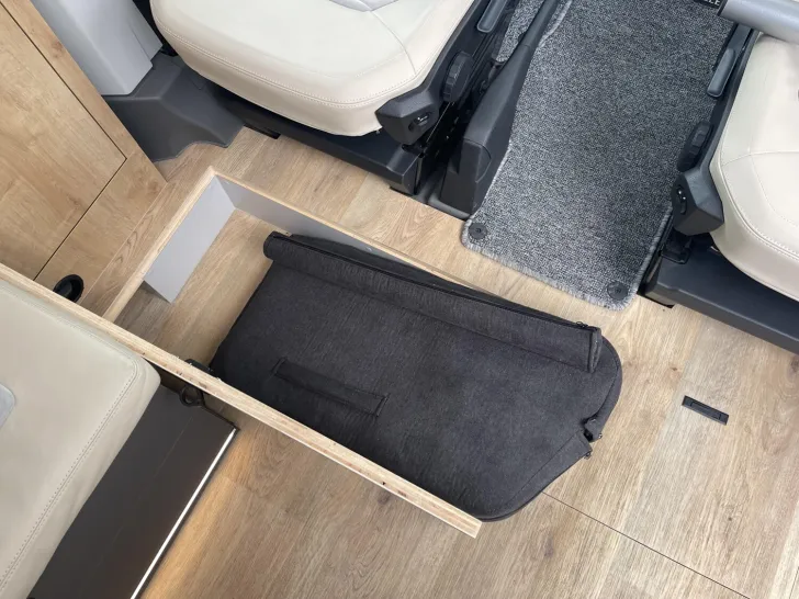 Fahrzeugbild Globe-Traveller Falcon 2Z 2 Personenfahrzeug #28