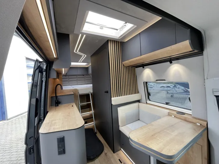 Fahrzeugbild Globe-Traveller Falcon 2Z 2 Personenfahrzeug #35