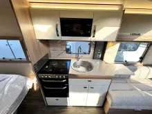 Fahrzeugbild Sprite Cruzer 550 SR VOLL-GFK|BACKOFEN|RADIO|DUSCHE #14