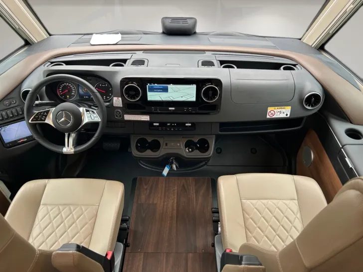 Fahrzeugbild Carthago chic e-line I 50 LE DA #10