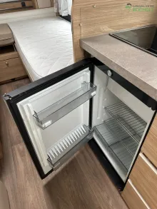 Fahrzeugbild Fendt Bianco Selection 465 TG 1800 kg / Dachklima / Mover #9