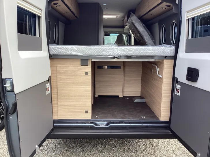 Fahrzeugbild Malibu Van charming coupé 640 LE RB Stilwelt lucca #24