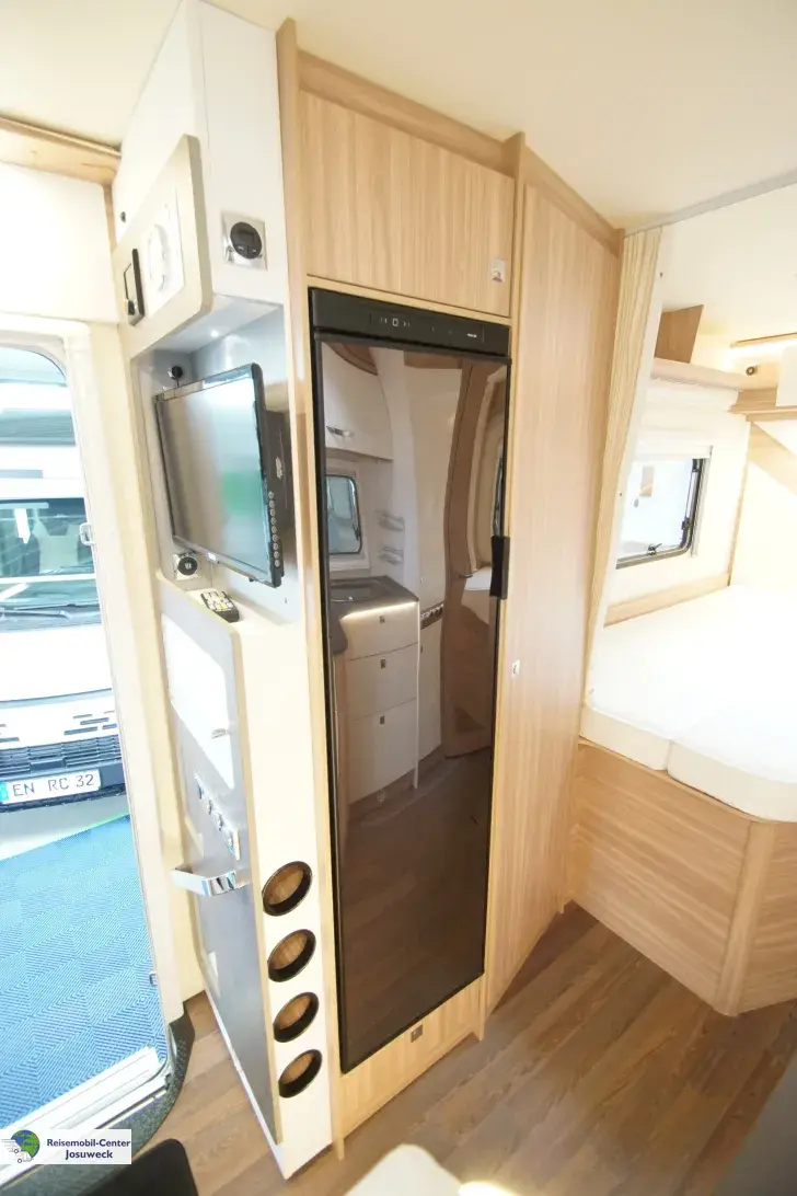 Fahrzeugbild Bürstner Lyseo M Harmony Line 660 Mercedes Sprinter 1.Hand #9