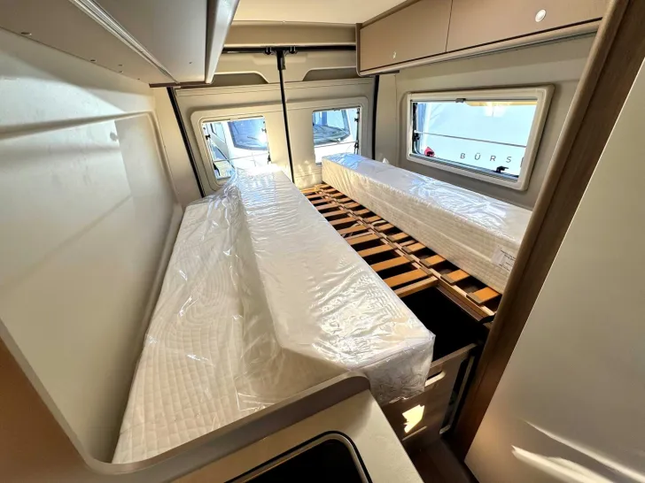 Fahrzeugbild Carado CV 640 140PS|Automatik|OptikPaket1&2|BasicPaket #16