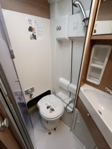 Fahrzeugbild Malibu Van 600 DB charming Lastenträger, Navi #12