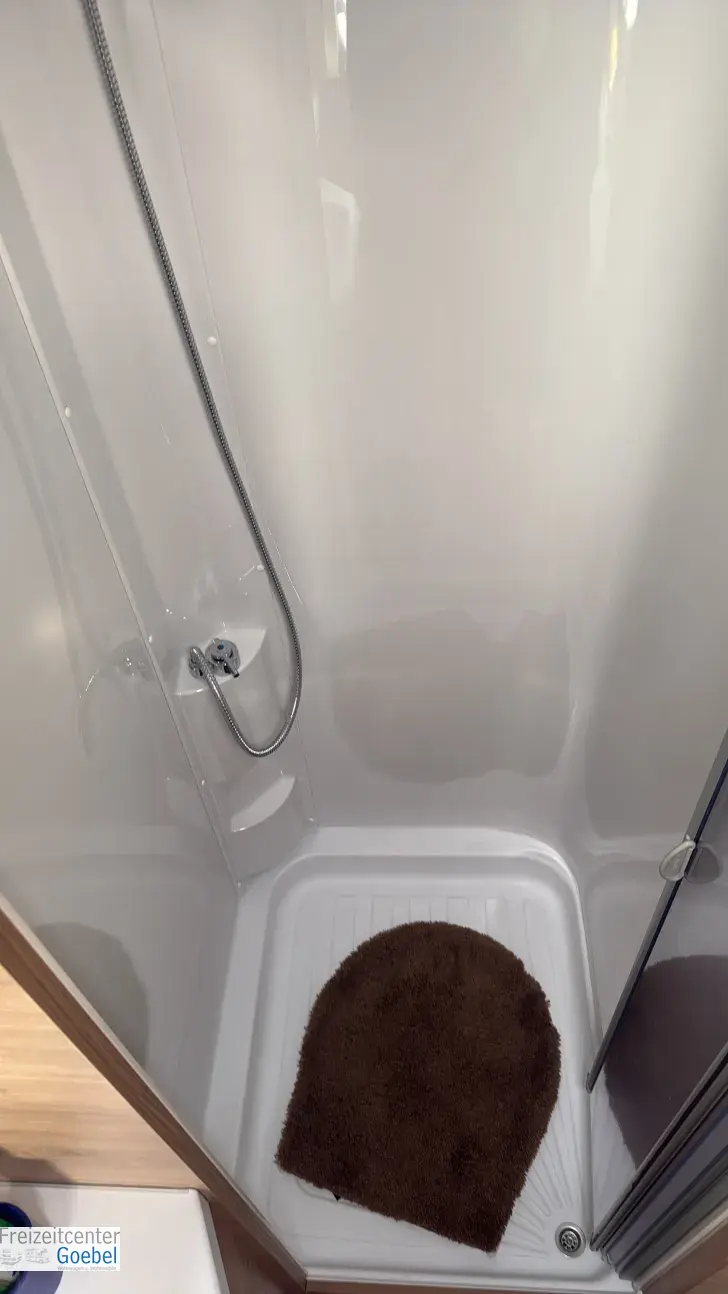 Fahrzeugbild Knaus Südwind 650 PEB Black Selection #19