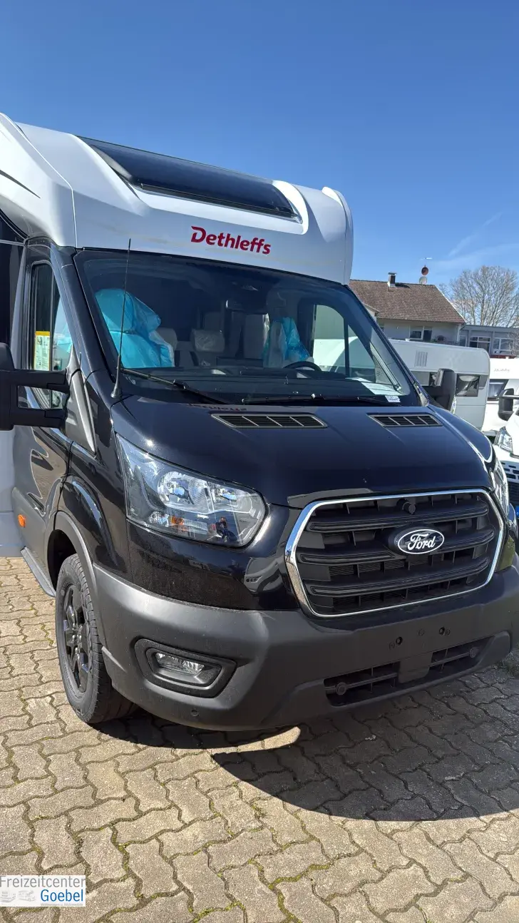 Frontal Vorne Dethleffs Just Go! T 7055 EB Active Markise