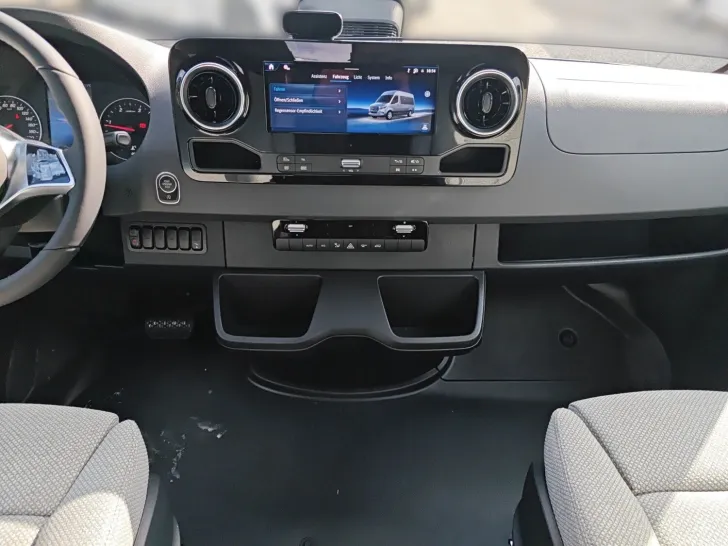 Fahrzeugbild Hymer GT-S 600 #9