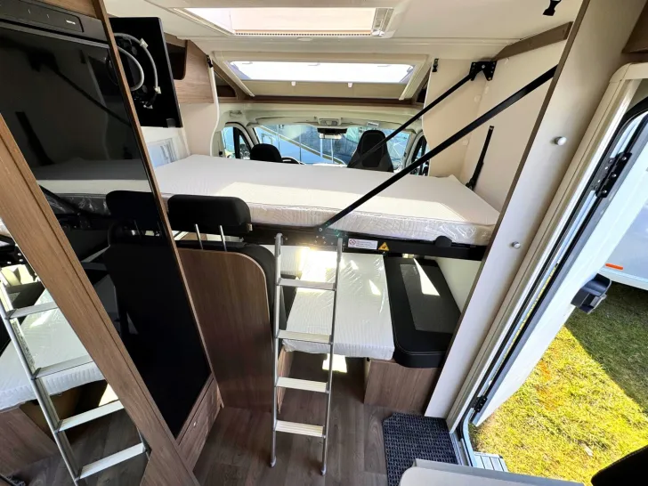 Fahrzeugbild Carado V 347 pro+|SafetyPaket|Solaranlage|TV Pake #16