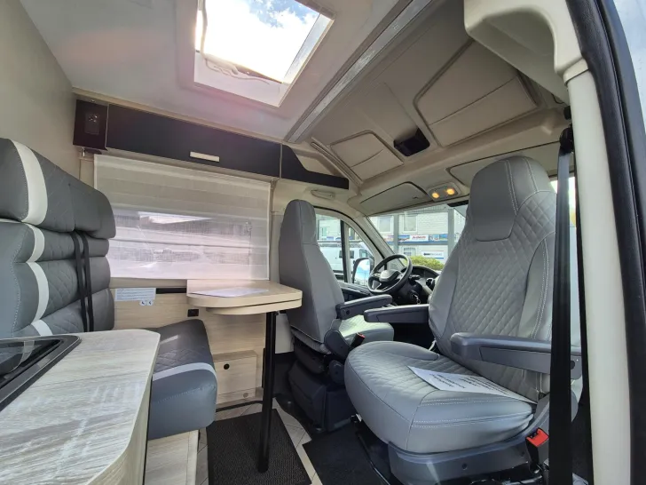 Fahrzeugbild Chausson Van Sport Line V697 Automatik/Winter/Solar #10