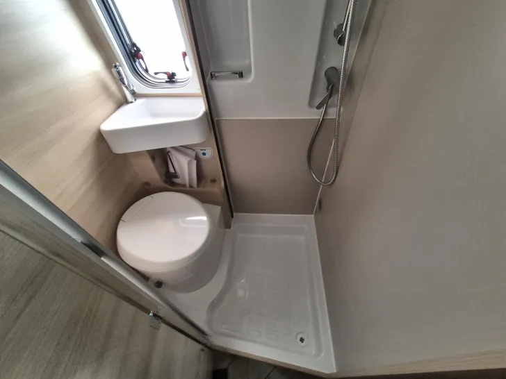 Fahrzeugbild Chausson Van Sport Line V697 Automatik/Winter/Solar #21