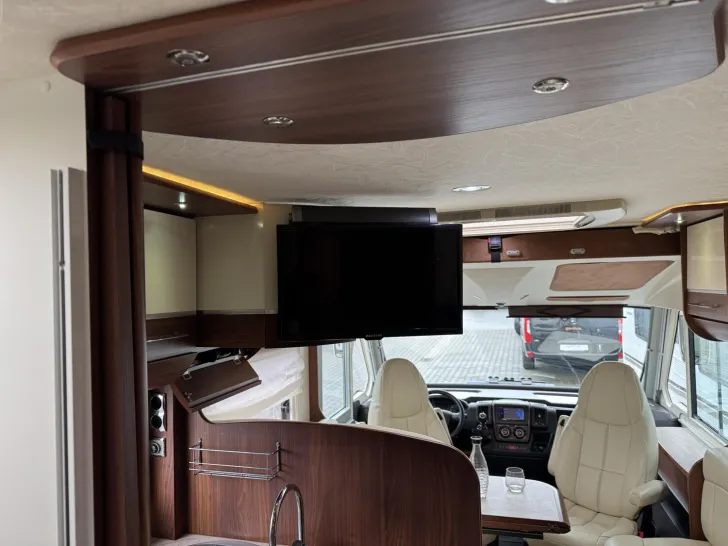 Fahrzeugbild Fleurette Wincester Florium #17