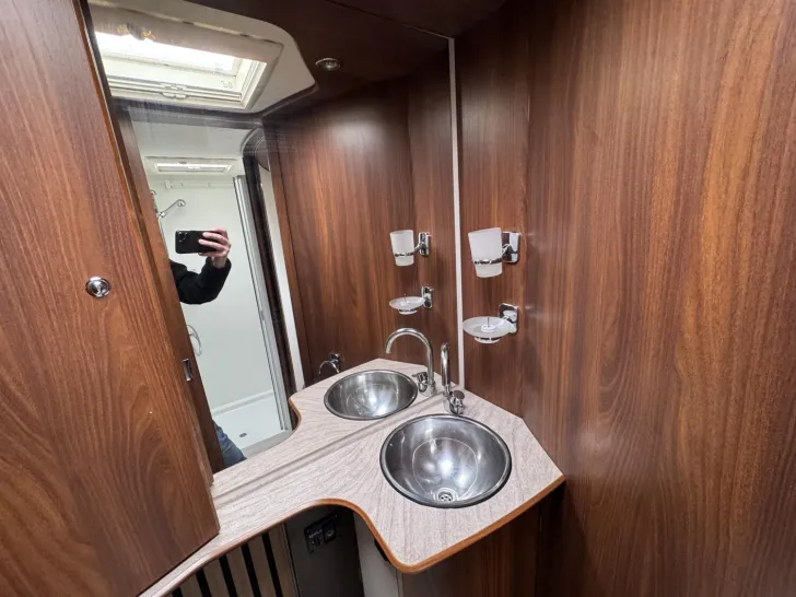 Fahrzeugbild Fleurette Wincester Florium #22