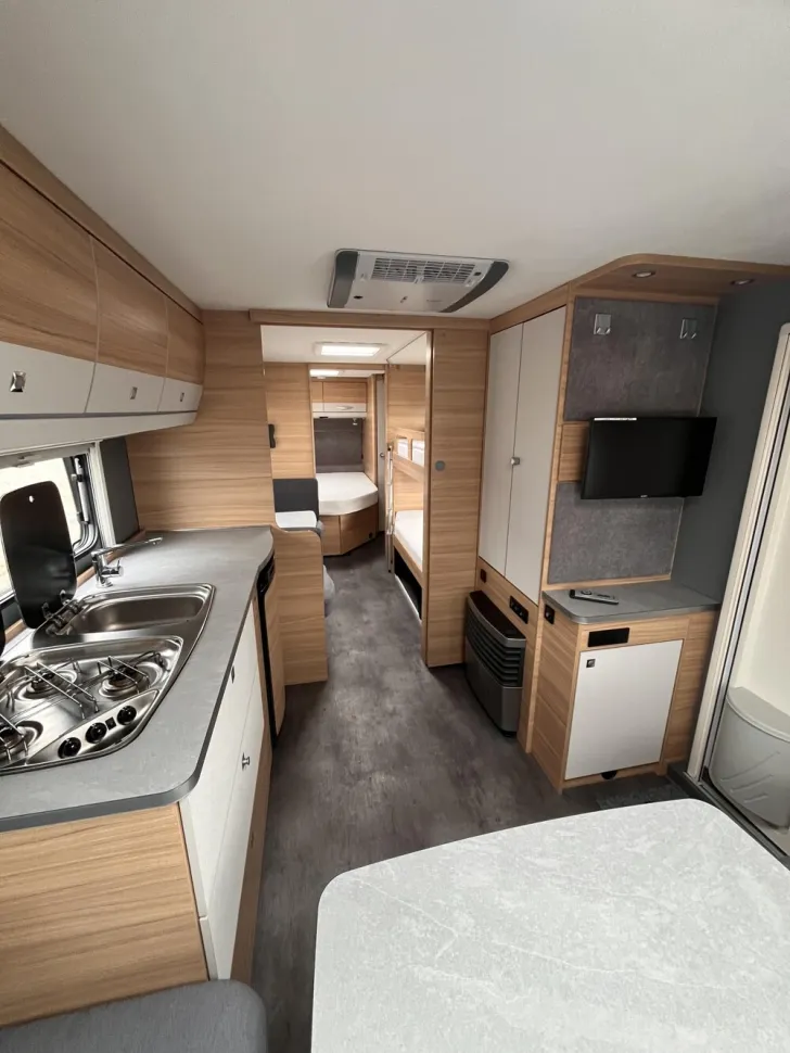 Fahrzeugbild Dethleffs Camper 730 FKR #13