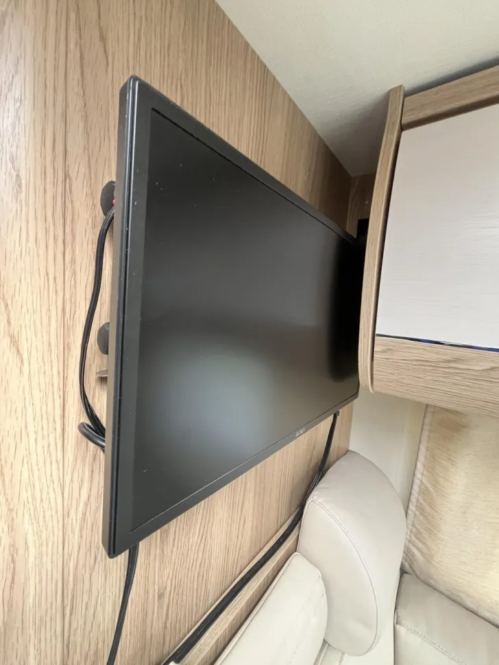 Fahrzeugbild LMC Cruiser Grey Selection T 663 G #7