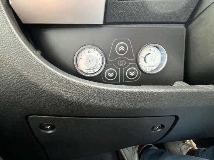 Fahrzeugbild LMC Cruiser Grey Selection T 663 G #16