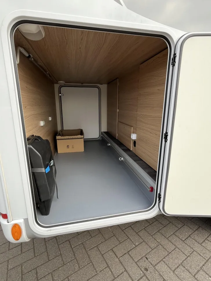 Fahrzeugbild LMC Cruiser Grey Selection T 663 G #20