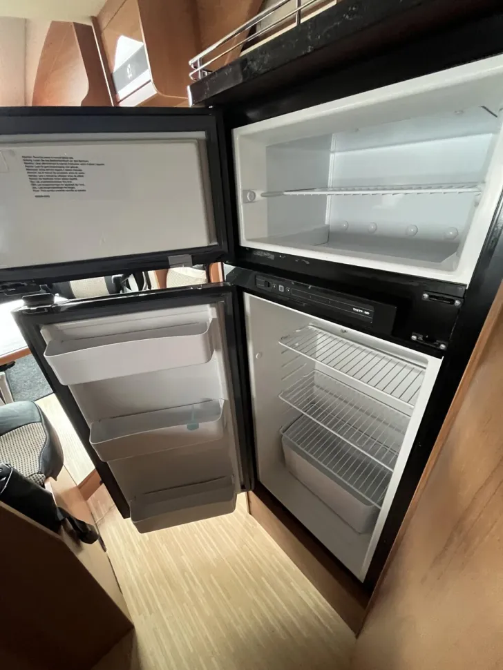 Fahrzeugbild LMC Breezer H 730 Black Selection #7