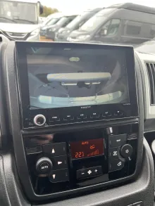 Fahrzeugbild LMC Breezer H 730 Black Selection #12