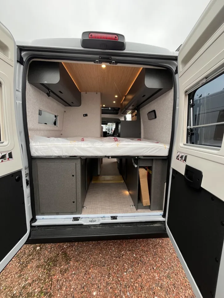 Fahrzeugbild Hymer Camper Van Camper Van Redwood 600 #14