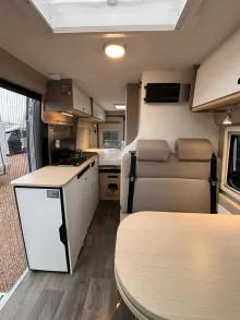 Fahrzeugbild LMC Innovan Pure 600 #6