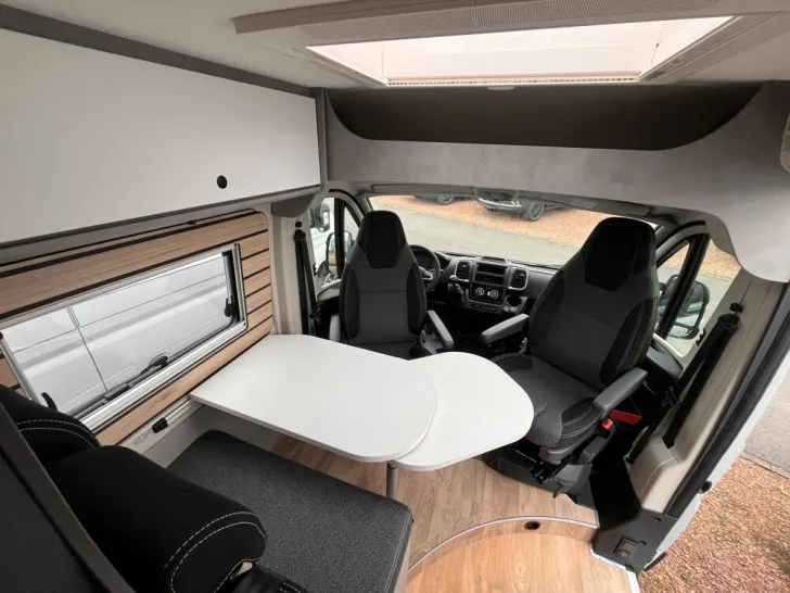 Fahrzeugbild Crosscamp ADVTR 6.0 DF Peugeot #4