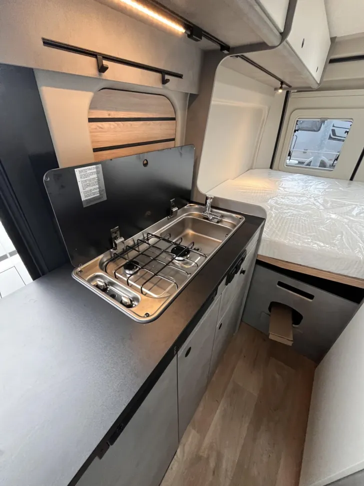 Fahrzeugbild Crosscamp ADVTR 6.0 DF Peugeot #7