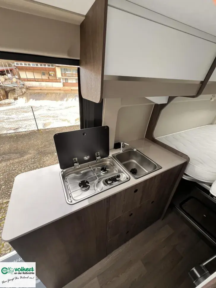 Fahrzeugbild Benimar Benivan B160 STORMLINE #11