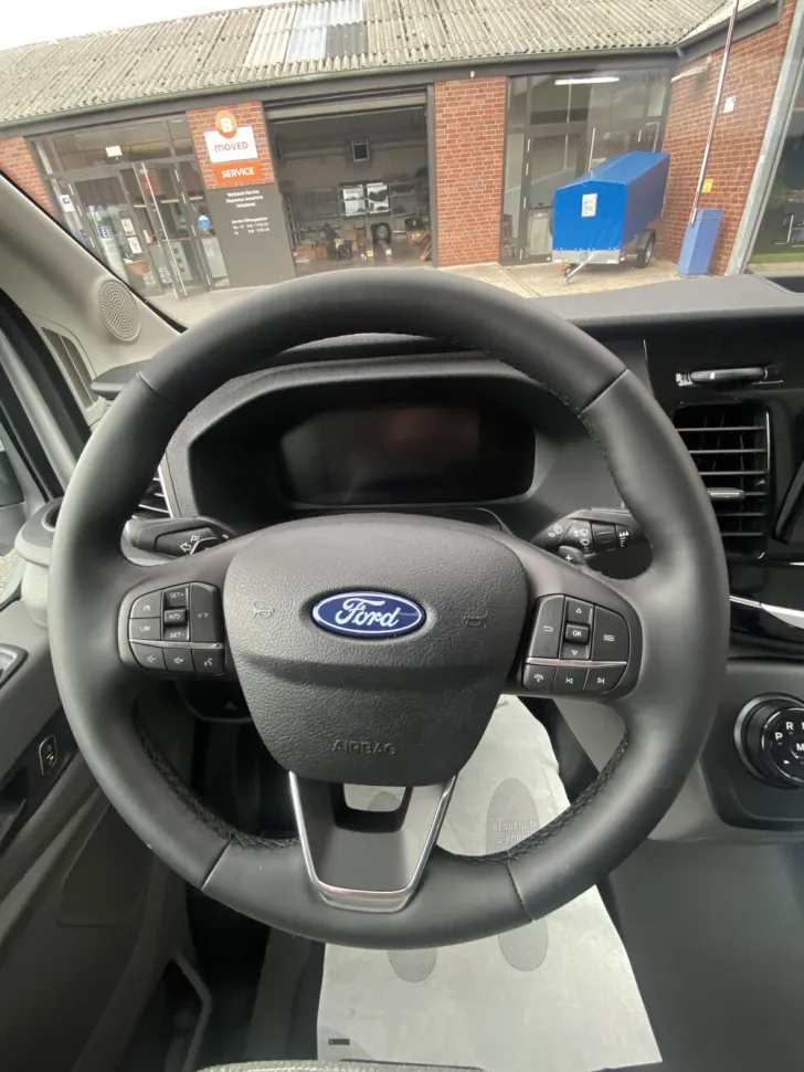 Fahrzeugbild Etrusco V Ford 6.8 SCF #16